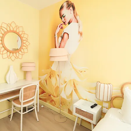 Le Glam's Hotel-3